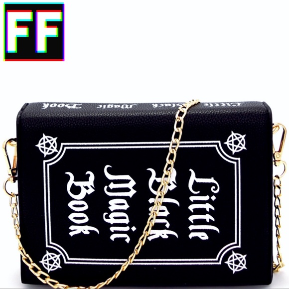 Little Black Book of Magic Purse 🔮 - Picture 4 of 8